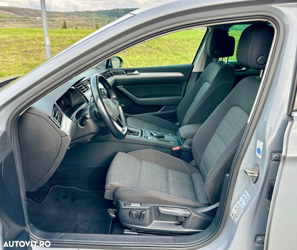 Volkswagen Passat Variant 2.0 TDI DSG Highline - 8
