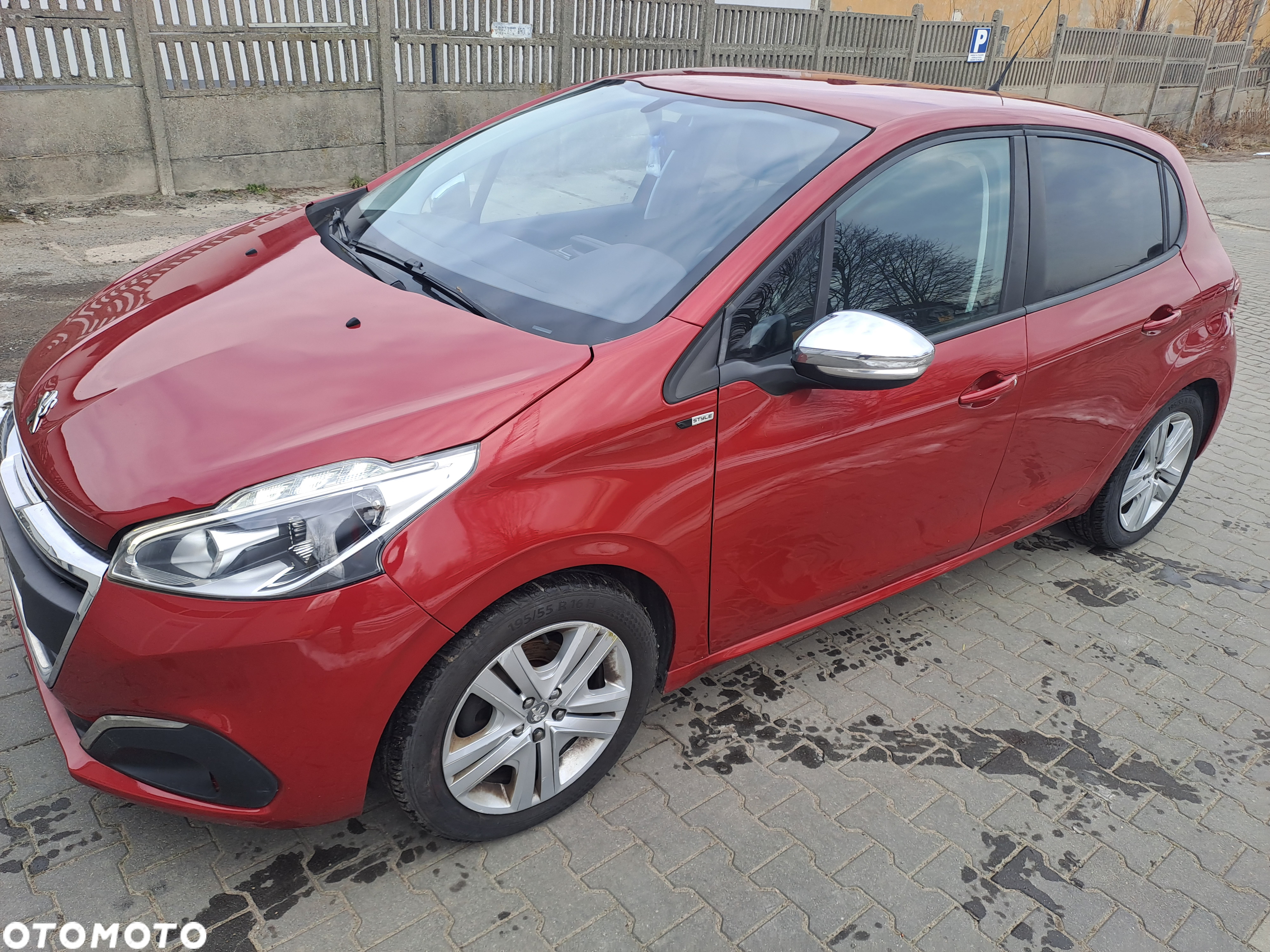 Peugeot 208 1.2 VTi Style - 27