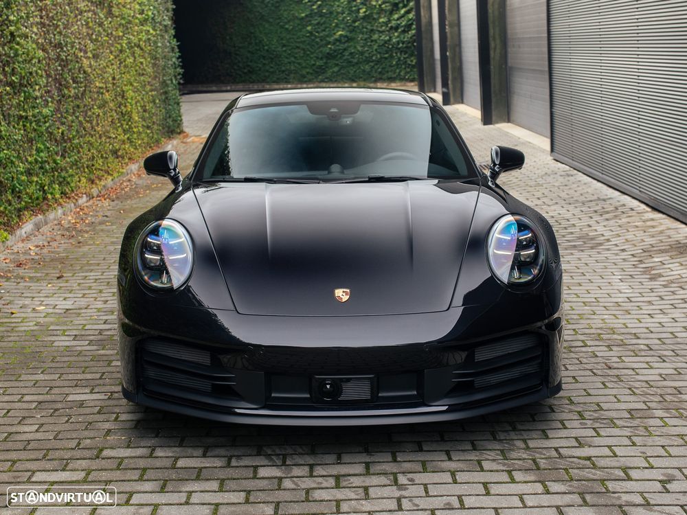 Porsche 911 (992) - 3