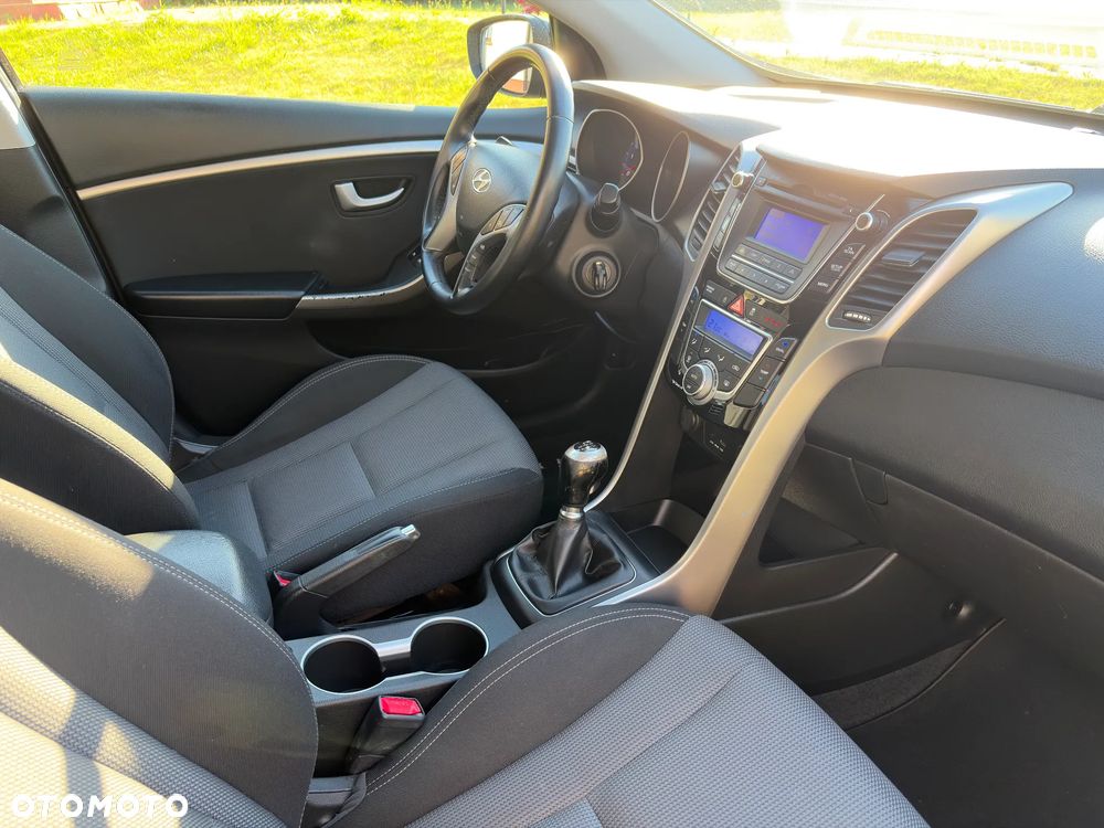 Hyundai i30 1.6 CRDi Classic - 29