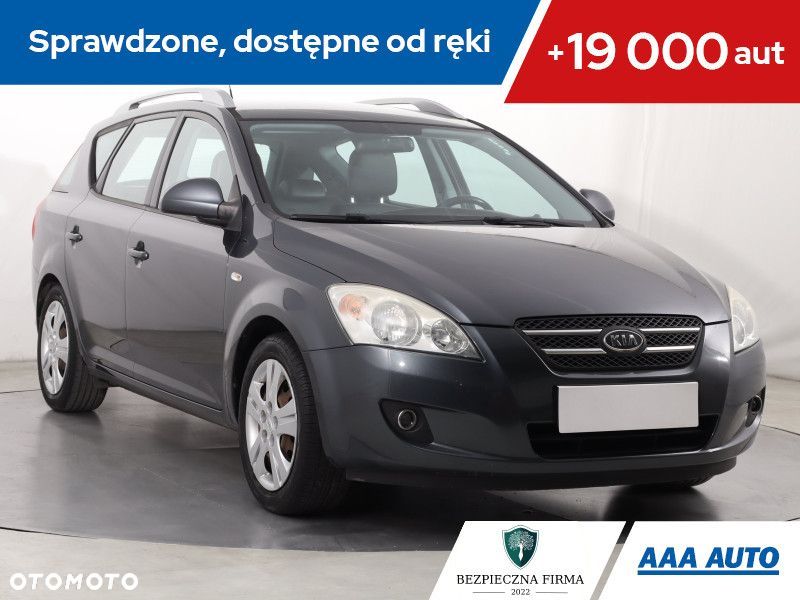 Kia Ceed - 1