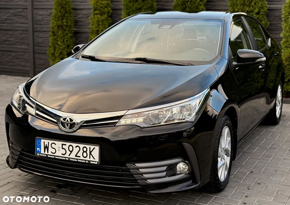 Toyota Corolla 1.6 Comfort - 9