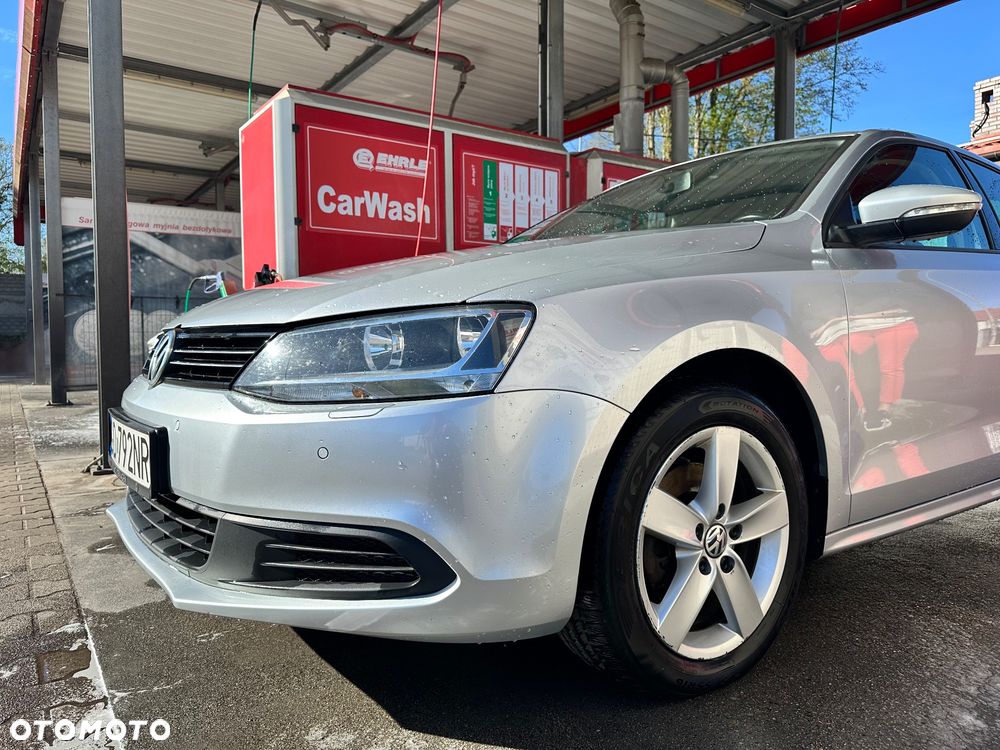 Volkswagen Jetta 1.6 TDI Comfortline - 7
