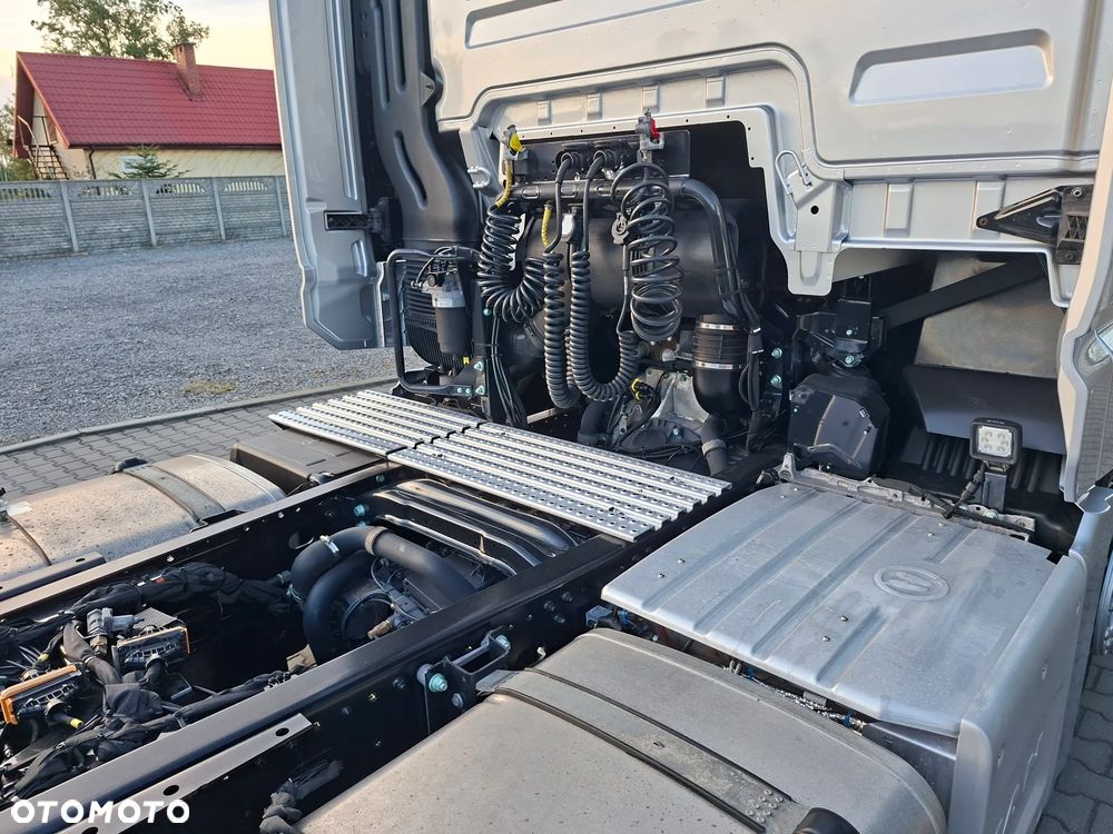 MAN TGX 18.510 / LL SA/ LOW DECK / MEGA / RETARDER / SALON PL / KLIMA POSTOJOWA / NA GWARANCJI / - 12