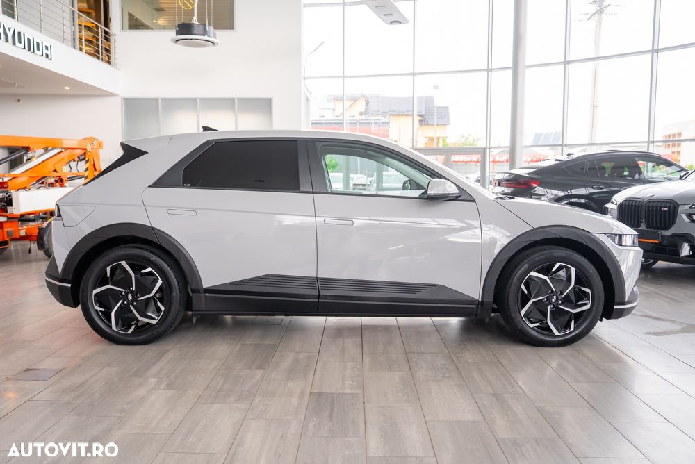 Hyundai IONIQ Long Range 72.6 kWh - 9