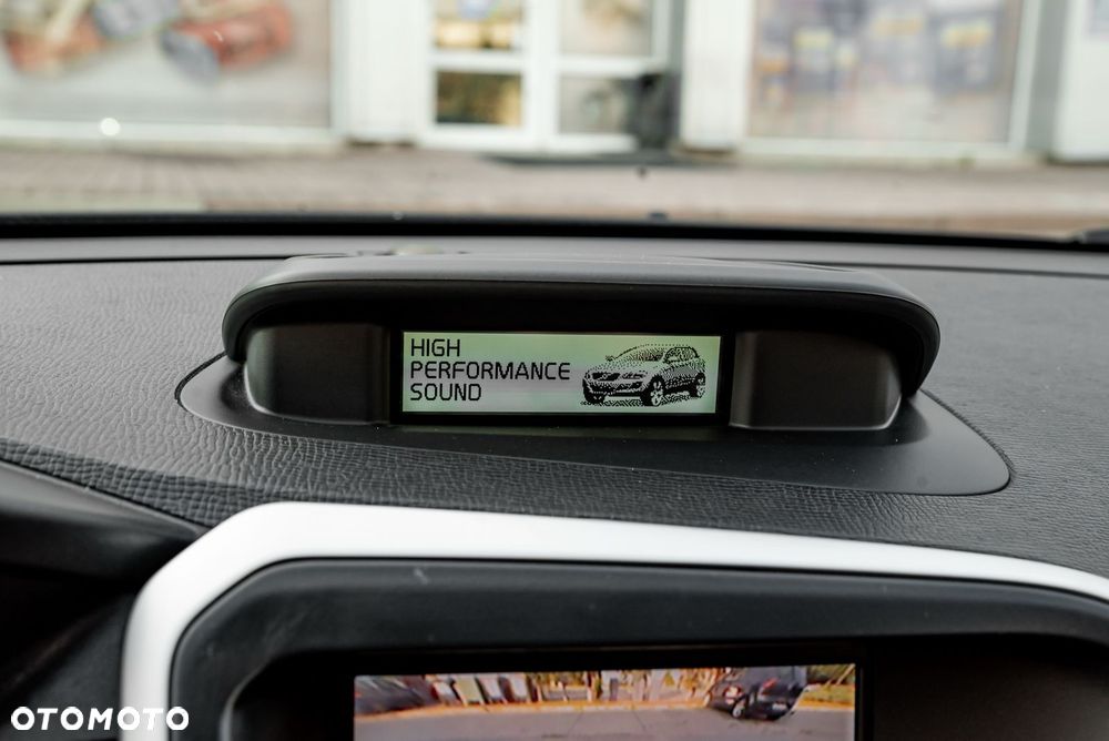Volvo XC 60 T6 AWD Momentum - 29