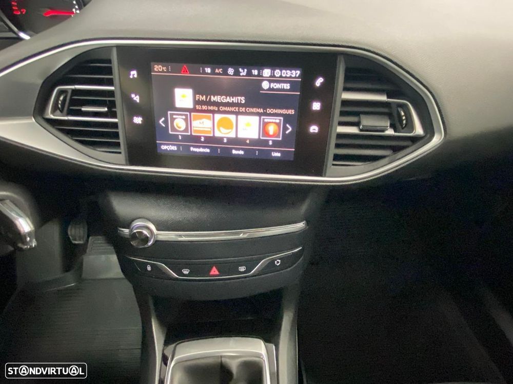 Peugeot 308 1.2 PureTech Active - 12