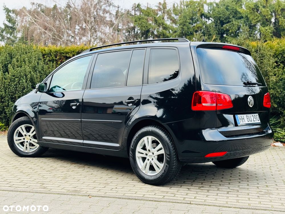 Volkswagen Touran 1.6 TDI DPF BlueMotion Technology DSG Comfortline - 20