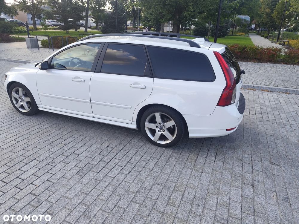 Volvo V50 2.0D DPF Powershift RDesign - 3