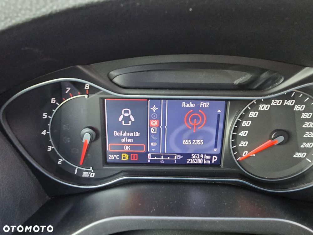 Ford S-Max - 33