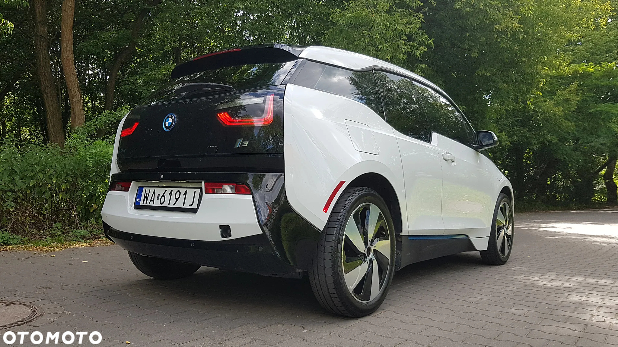 BMW i3 (Range Extender) - 4