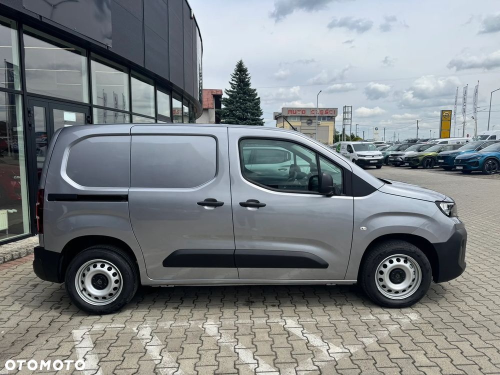 Peugeot Partner - 8