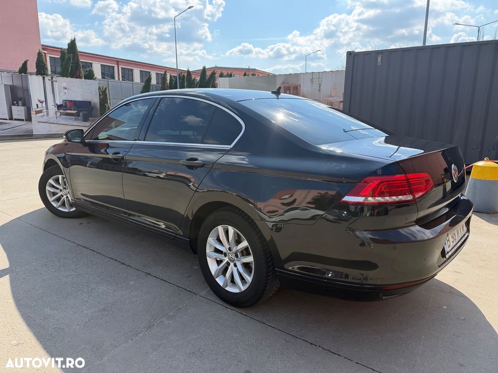 Volkswagen Passat 2.0 TDI DSG Comfortline - 8
