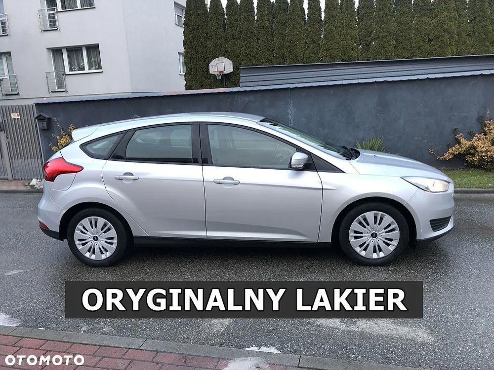 Ford Focus 1.6 Trend - 4