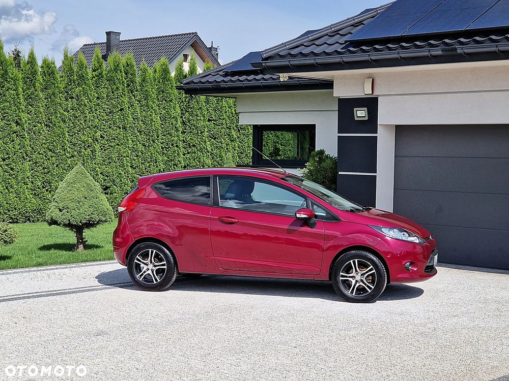 Ford Fiesta 1.25 Platinium X - 21