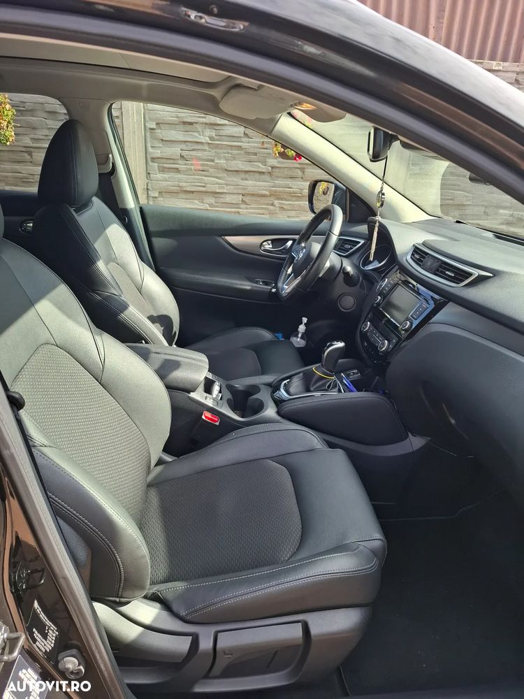 Nissan Qashqai 1.7 dCi Xtronic ALL-MODE 4x4i TEKNA - 30