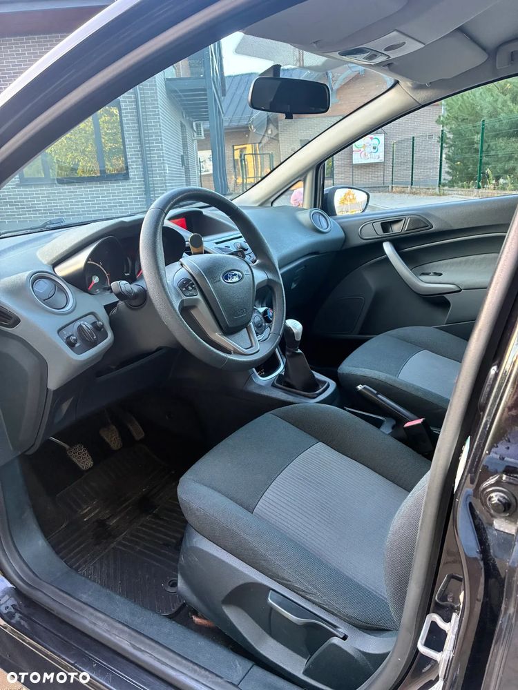 Ford Fiesta 1.25 Silver X - 13