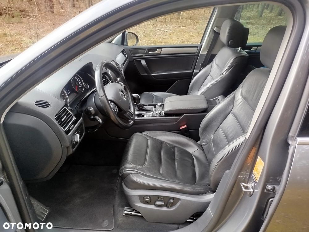 Volkswagen Touareg 3.0 V6 TDI Blue Motion DPF Automatik - 14