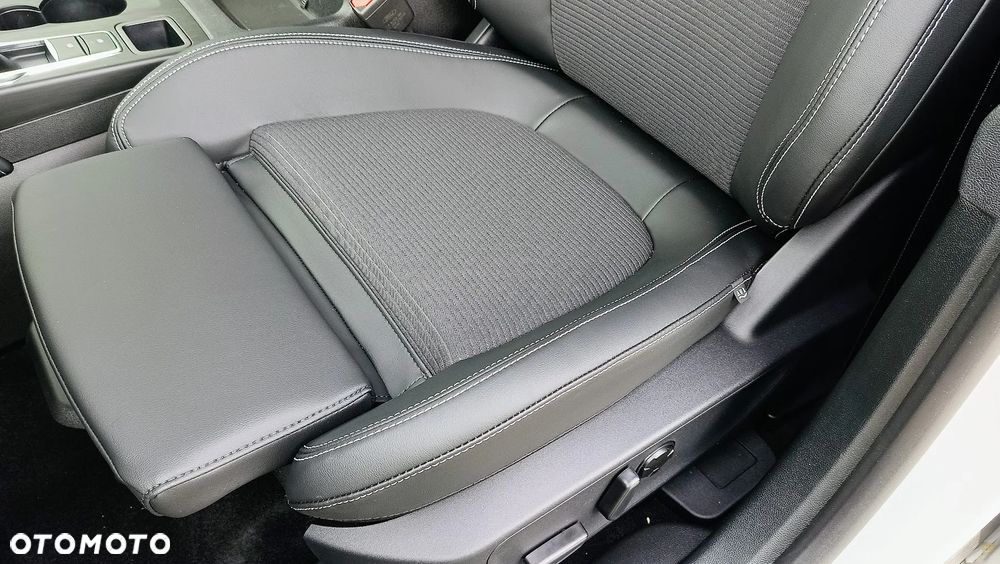 Ford Kuga 2.5 FHEV FWD Sound Edition eCVT - 15