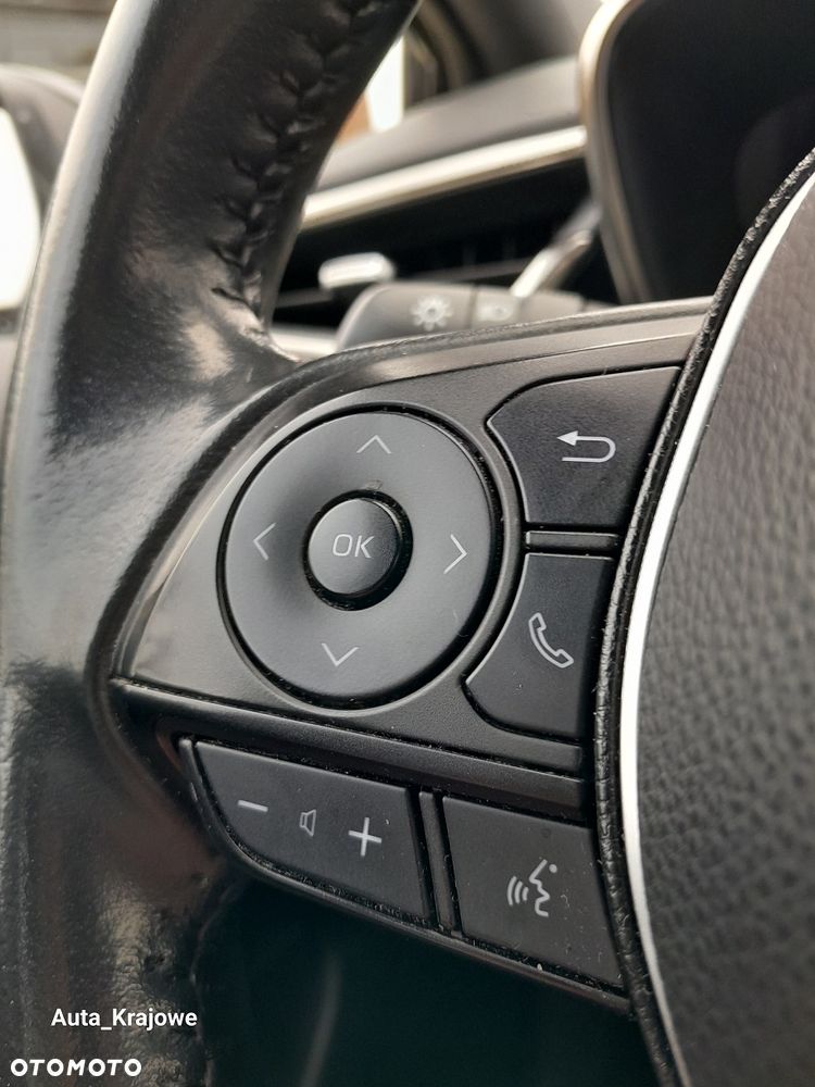 Toyota Corolla 1.8 Hybrid Comfort - 23