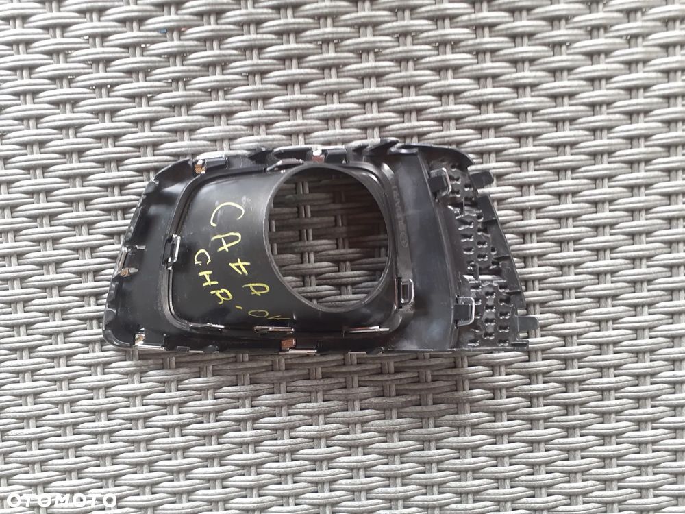 SUBARU FORESTER 13- 14-18 CAŁA NIE KLEJONA KRATKA+CHROM W ZDERZAK PRZÓD LEWA ORGINAŁ 57731SG090 WYSYŁKA 24h - 4