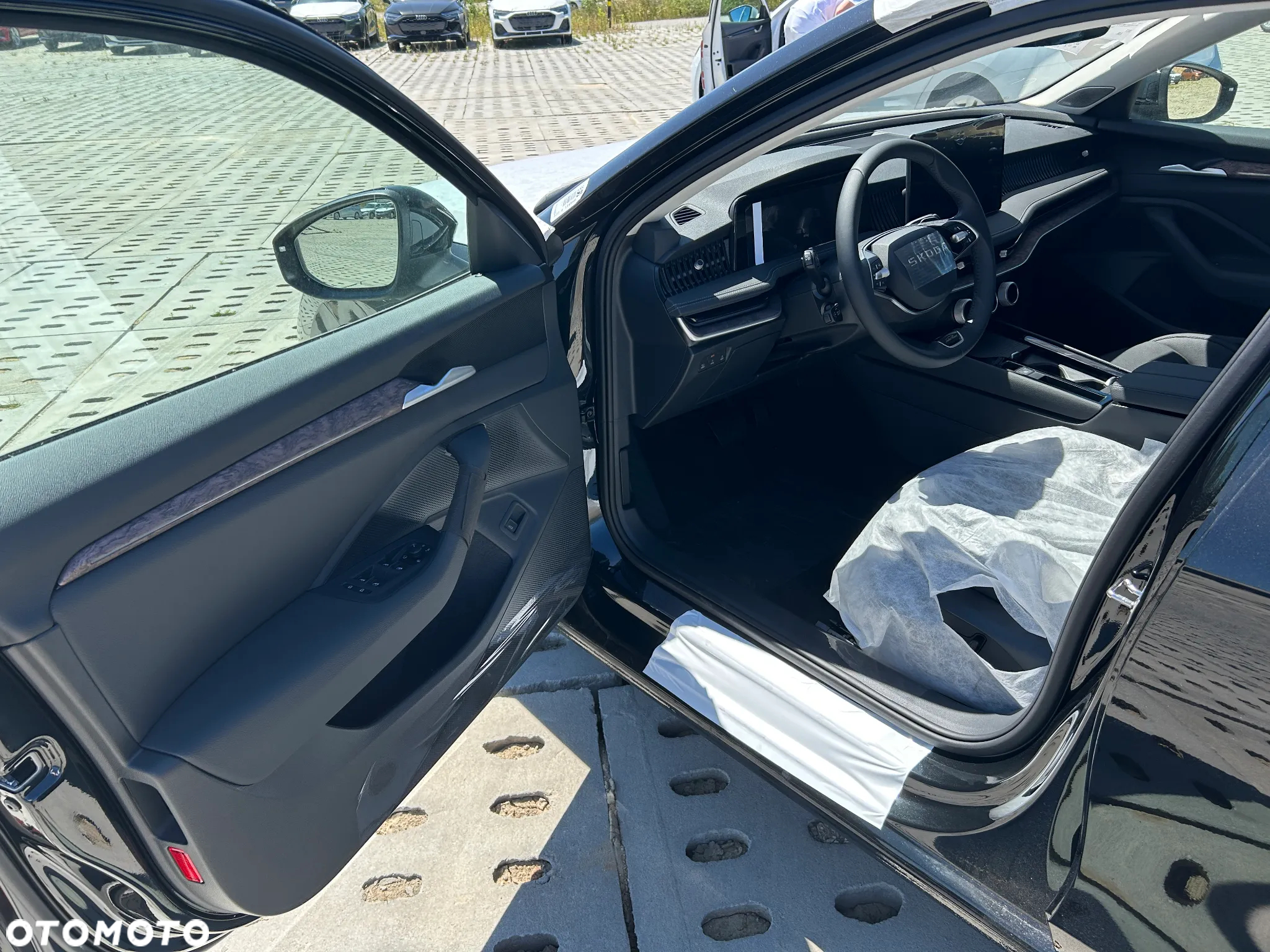 Skoda Superb 1.5 TSI mHEV L&K DSG - 15