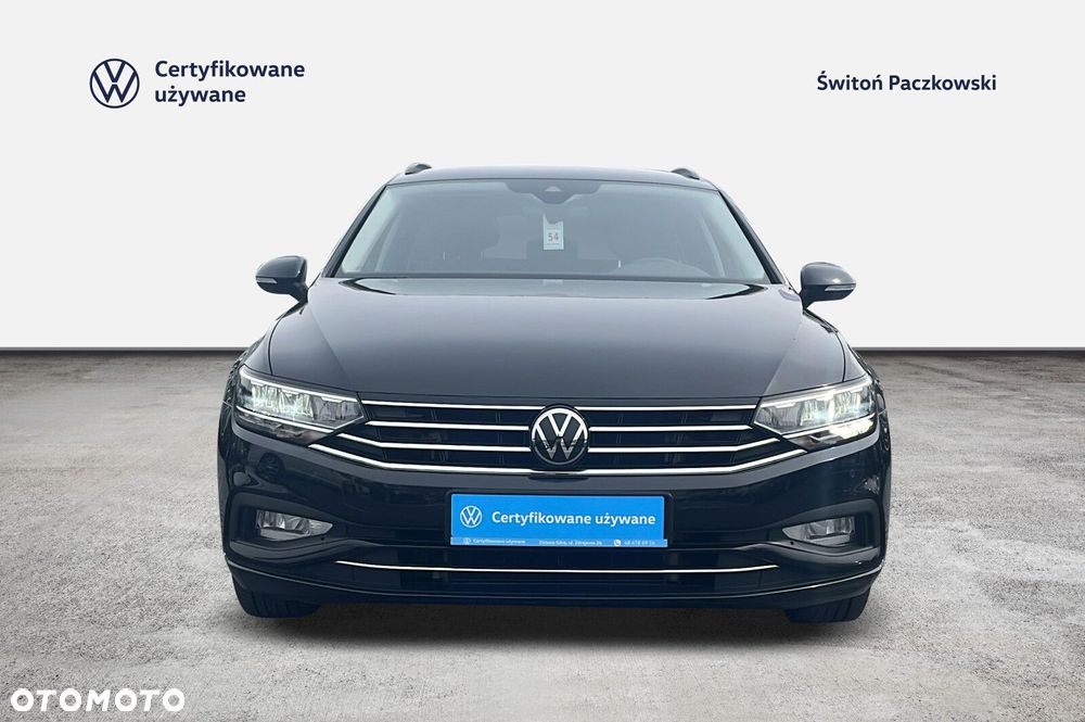 Volkswagen Passat - 9