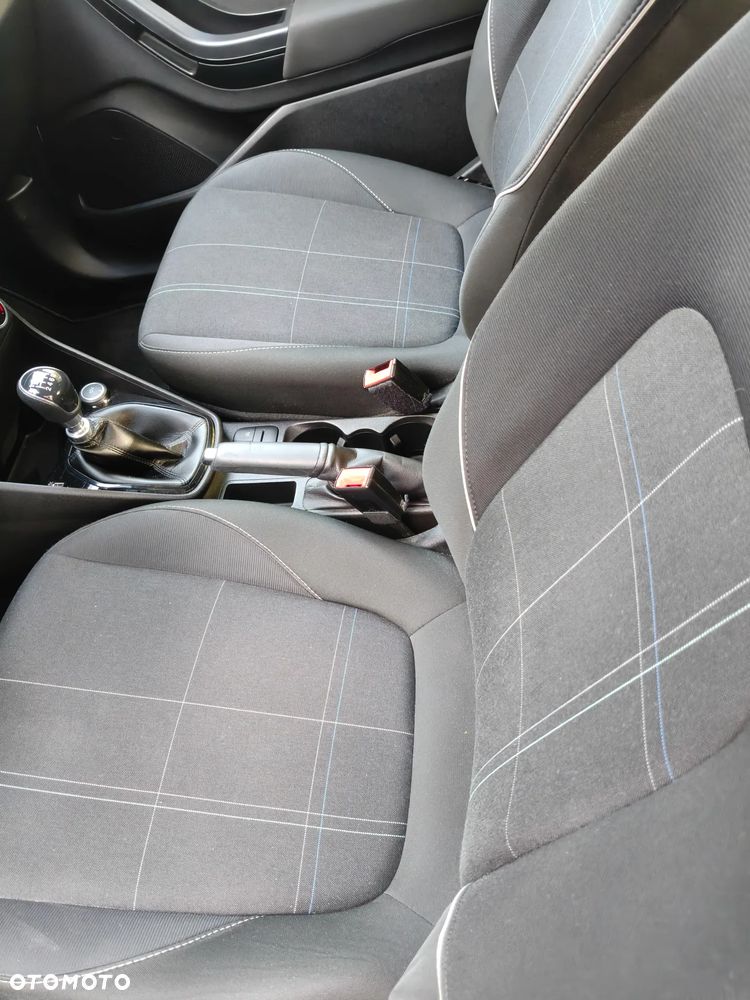 Ford Fiesta 1.0 EcoBoost S&S TREND - 12