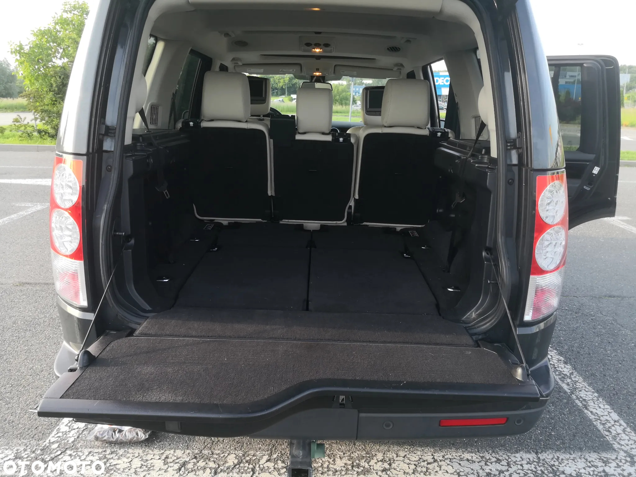 Land Rover Discovery IV 5.0 V8 HSE - 10