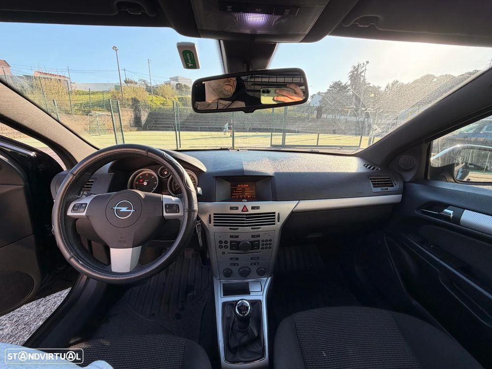 Opel Astra GTC 1.7 CDTI - 13