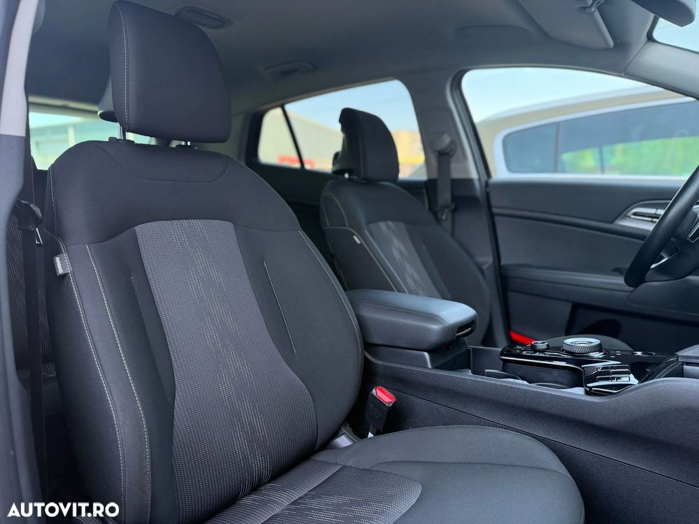 Kia Sportage 1.6 DSL 7DCT HP 4x2 Style - 27