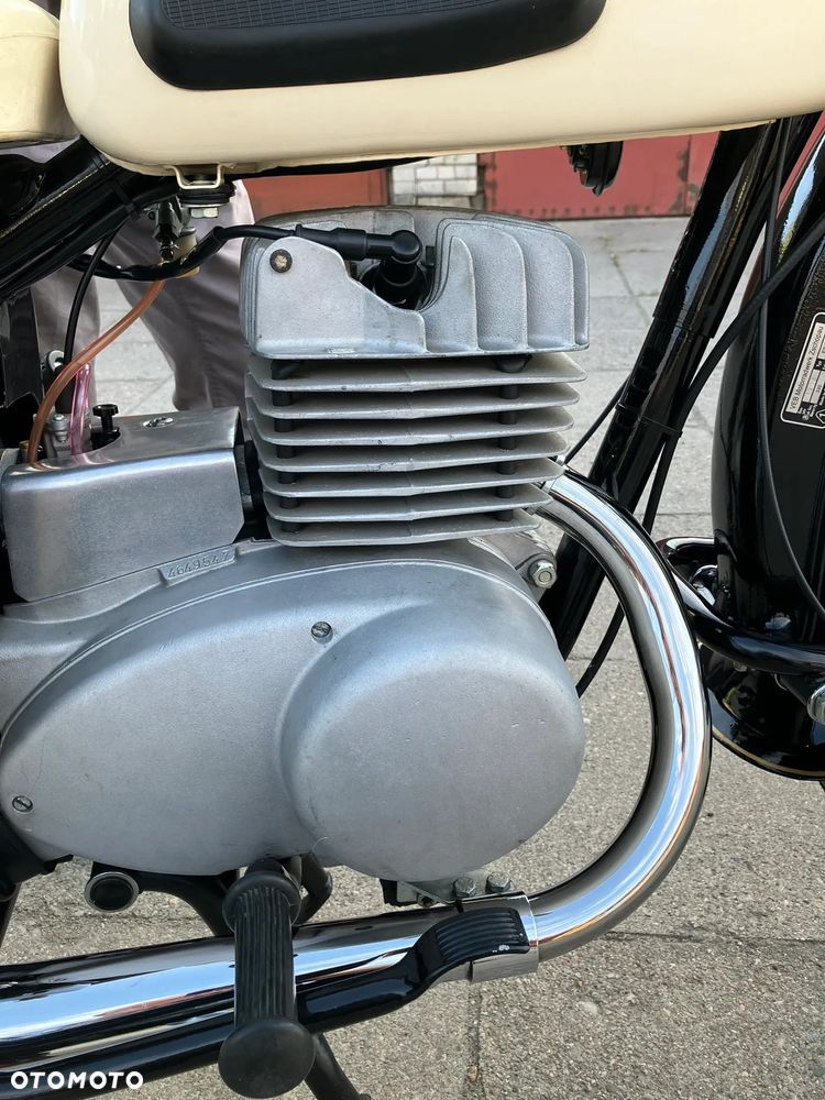 MZ ES - 11