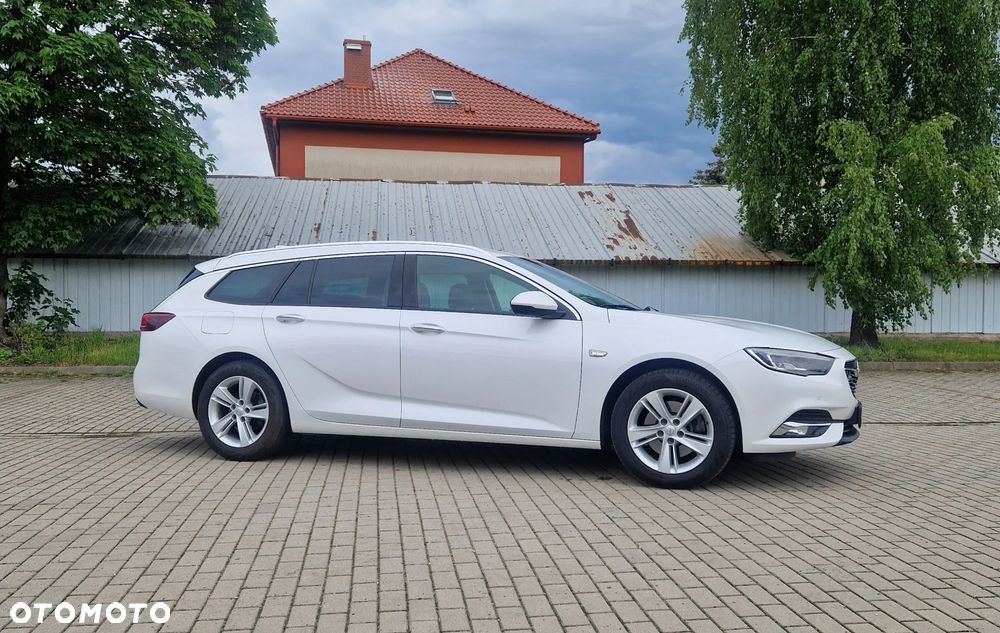 Opel Insignia 2.0 CDTI Cosmo S&S - 9