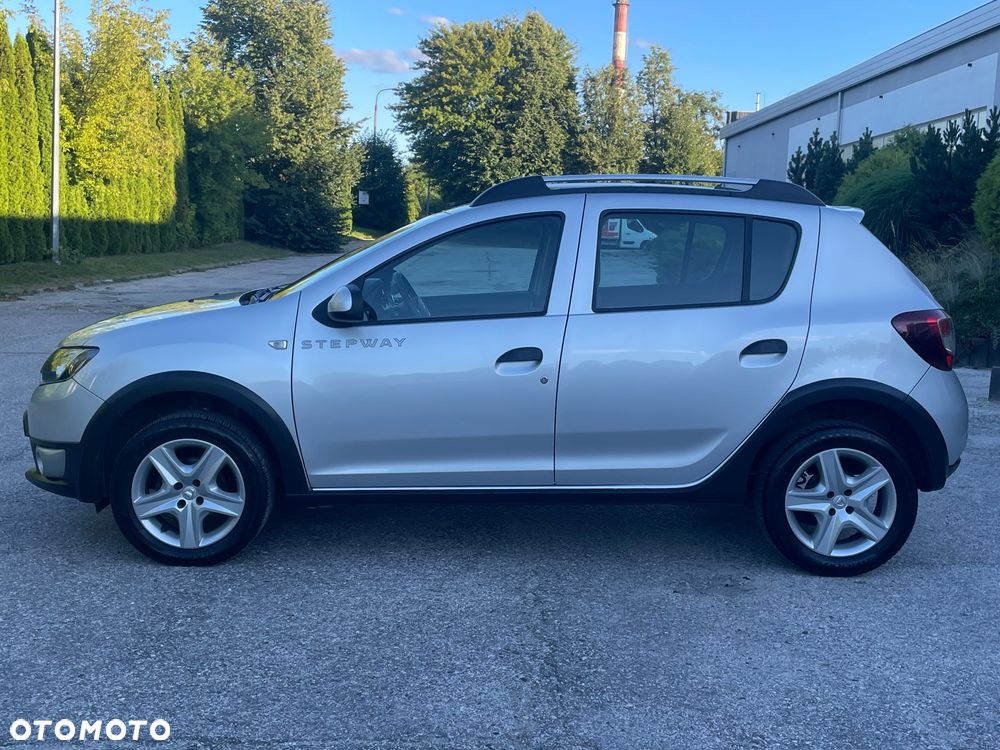 Dacia Sandero Stepway TCe 90 (S&S) Celebration - 24