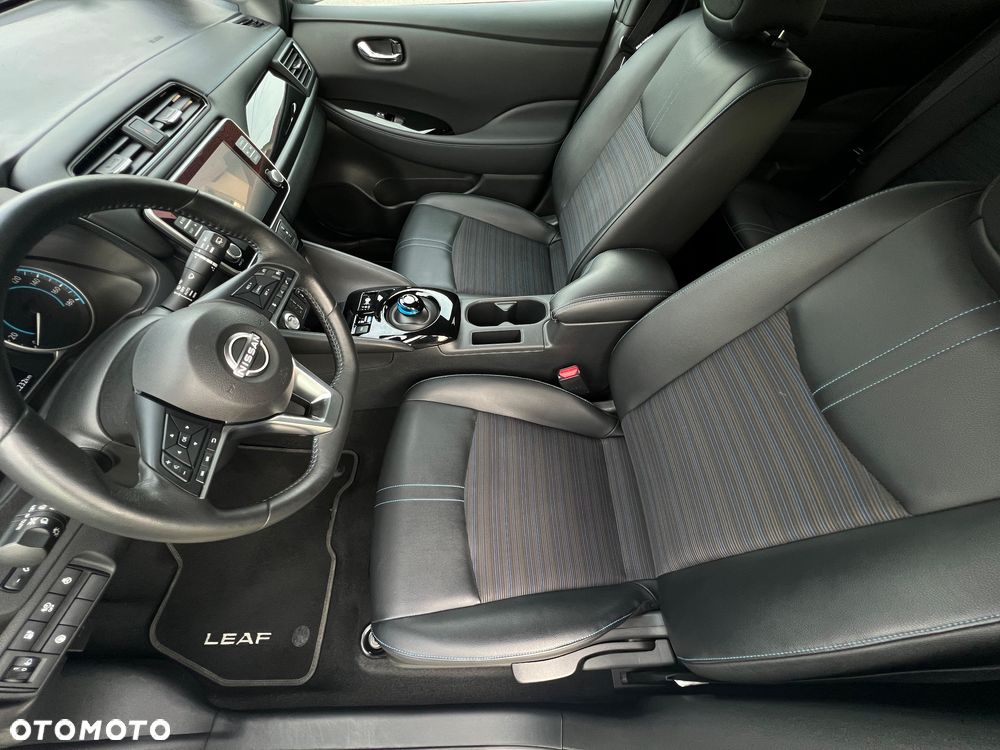 Nissan Leaf 62 kWh e+ N-Connecta - 23