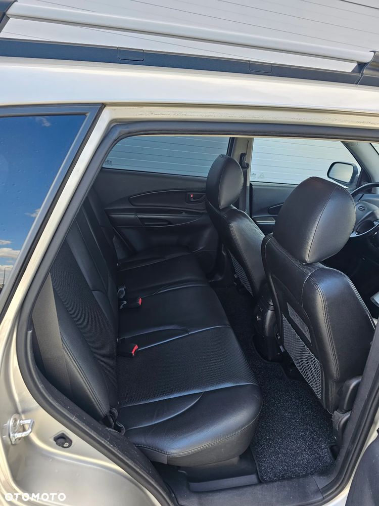 Hyundai Tucson 2.0 CRDi VGT 2WD Automatik GLS - 28