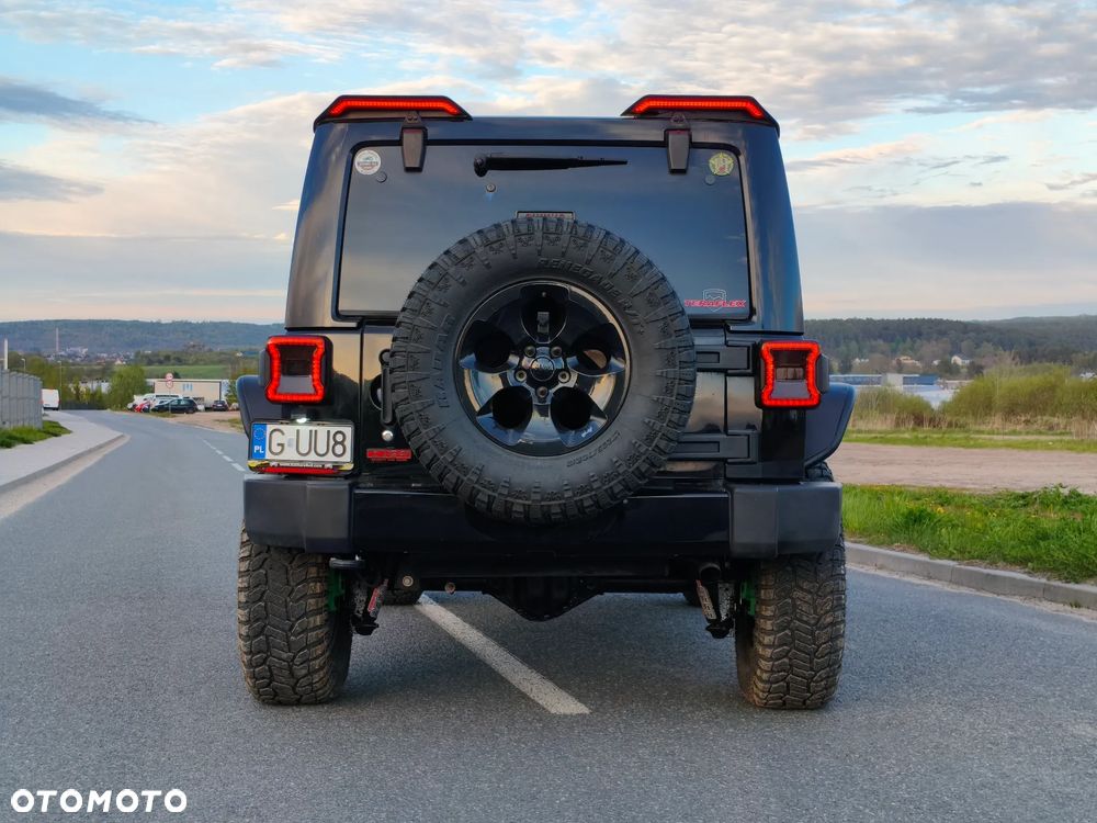 Jeep Wrangler 3.6 Unlim Sahara - 9