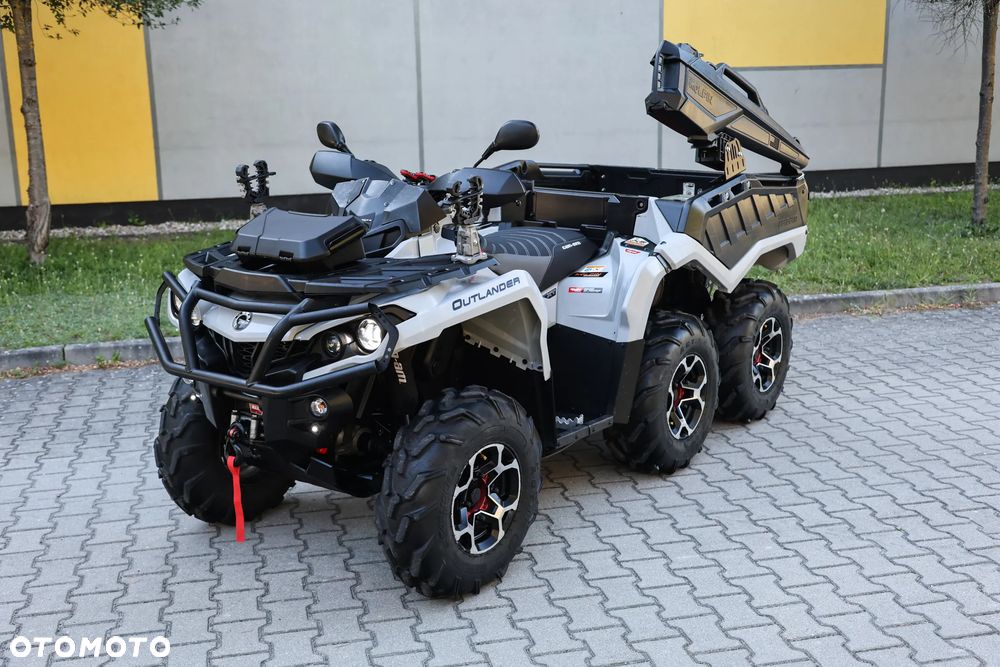 Can-Am Outlander - 4