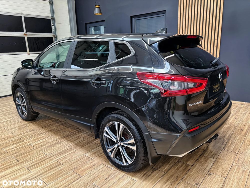 Nissan Qashqai 1.3 DIG-T DCT N-CONNECTA - 10