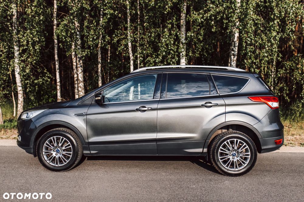 Ford Kuga 2.0 TDCi 4x4 Titanium - 22