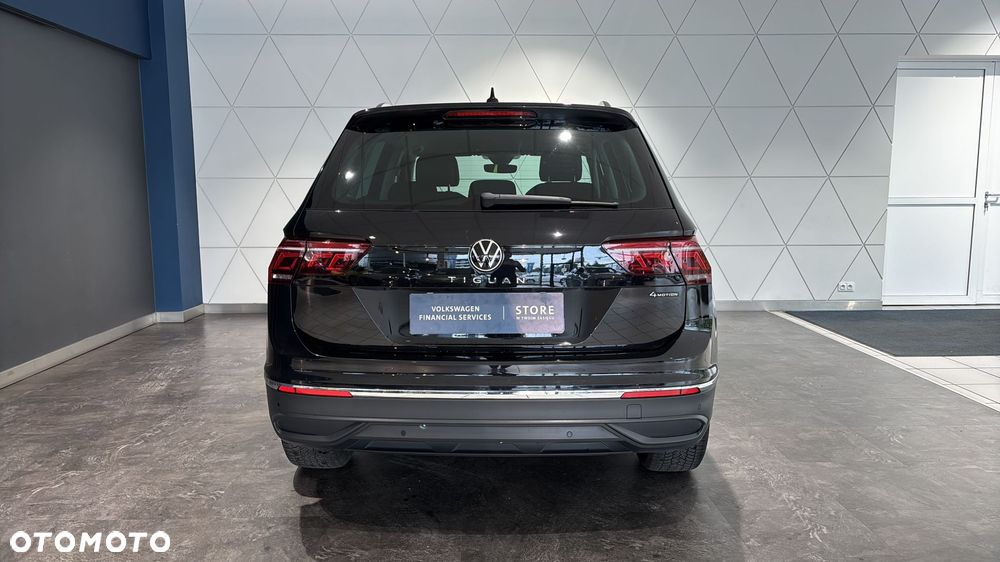 Volkswagen Tiguan 2.0 TSI 4Mot Life DSG - 5