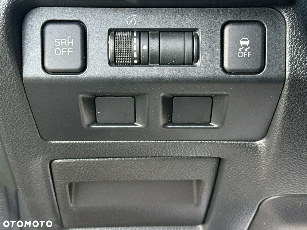 Subaru Forester 2.0 D Exclusive - 12