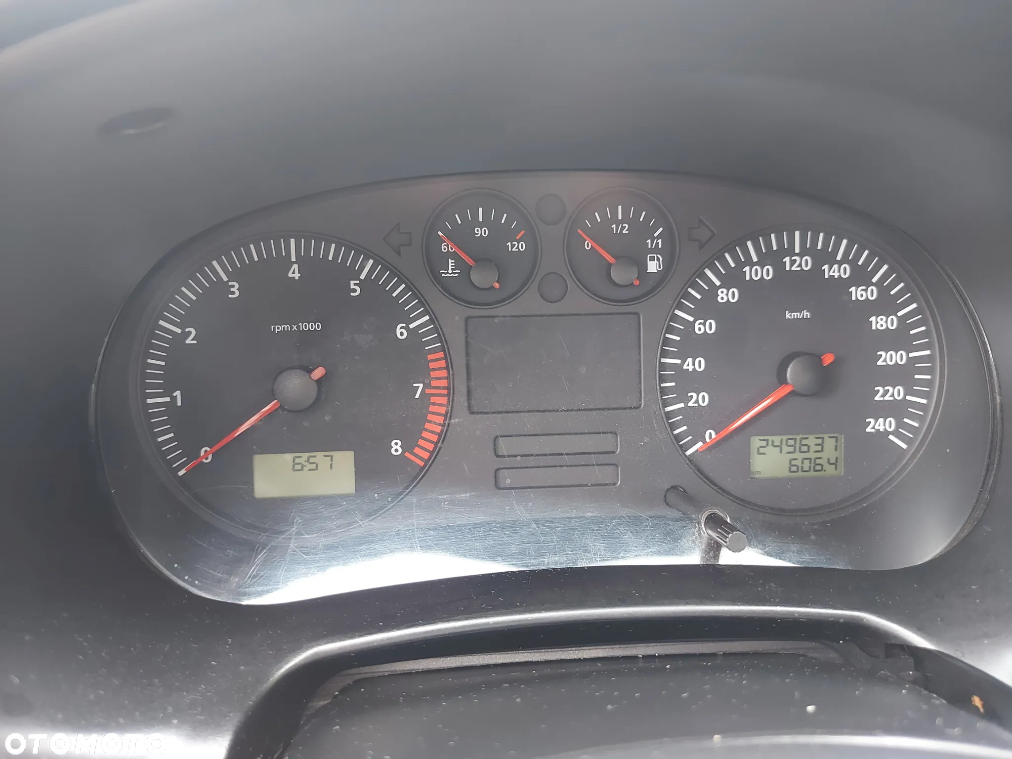 Seat Leon 1.6 Signo - 6