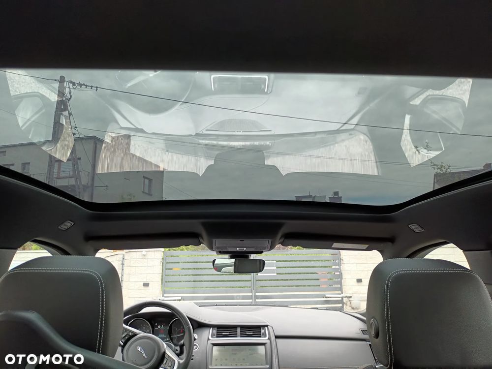 Jaguar E-Pace D180 AWD R-Dynamic - 14