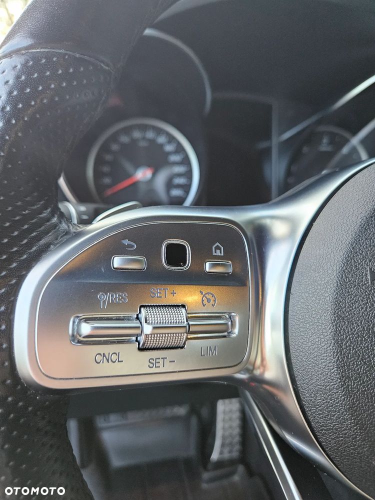 Mercedes-Benz GLC 220 d - 14