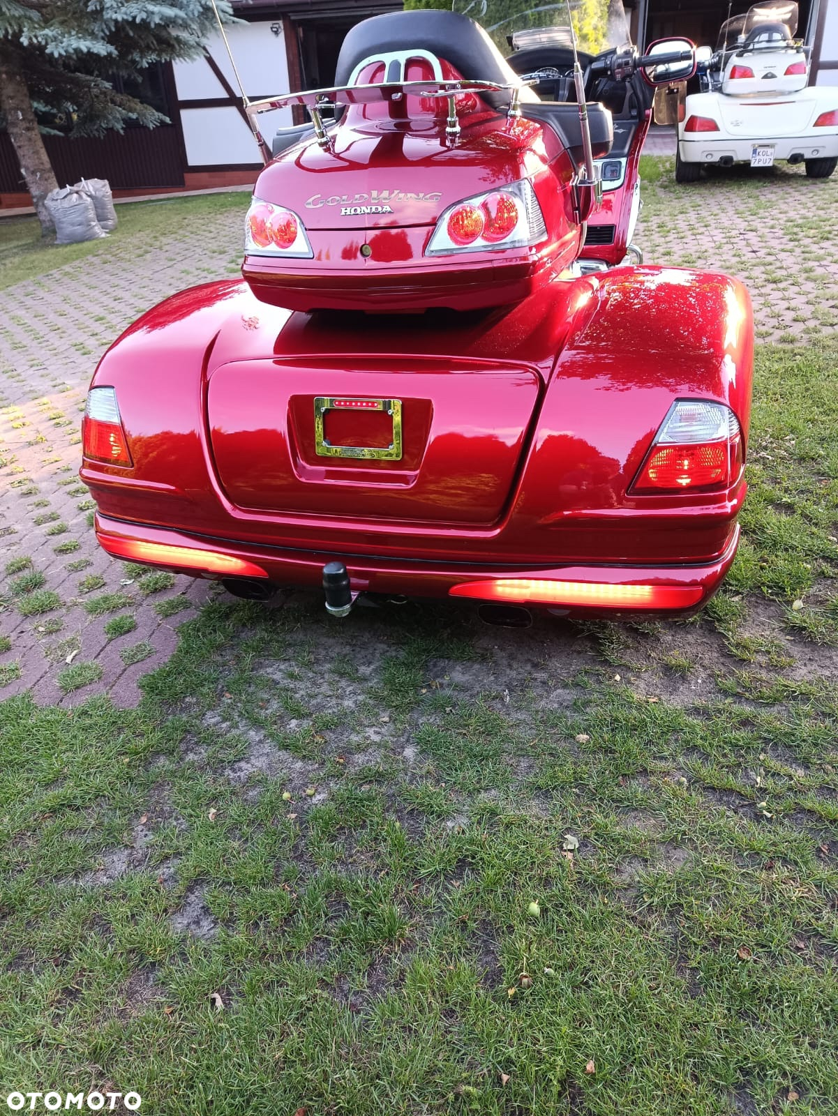 Honda GL - 12
