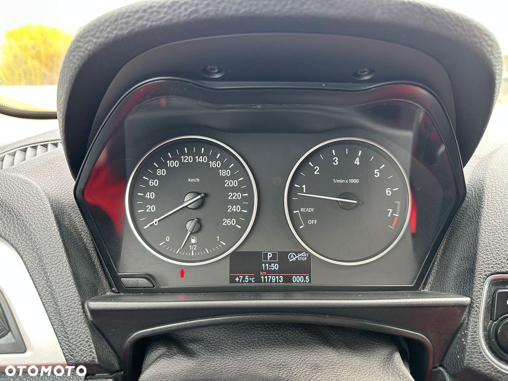 BMW Seria 1 116i - 10