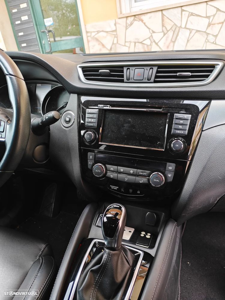 Nissan Qashqai 1.5 dCi DCT TEKNA+ - 26
