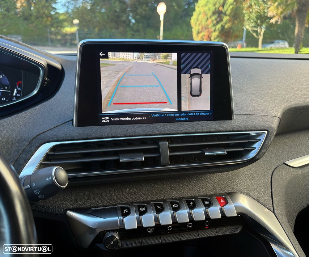 Peugeot 3008 1.6 BlueHDi Allure EAT6 J18 - 8