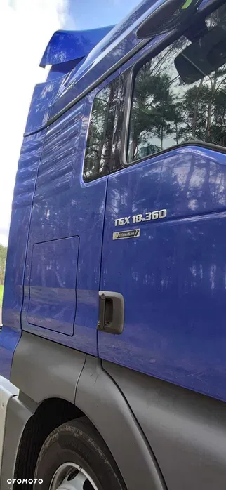 MAN - 8